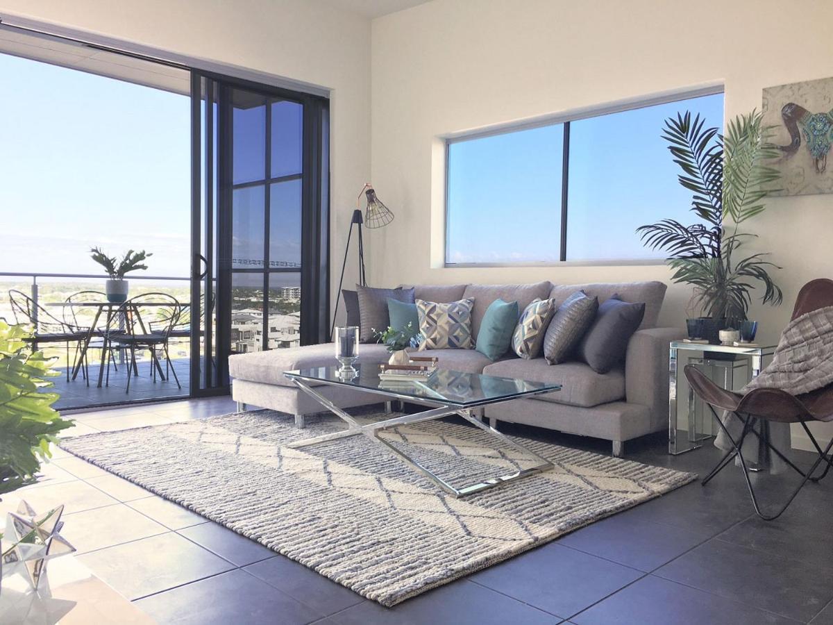 Hotel Salt At Oceanside Kawana Waters